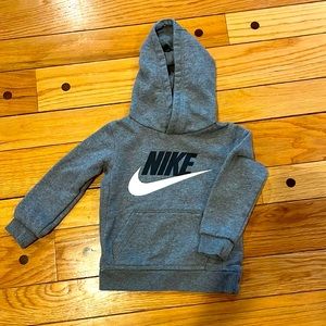 Like new Nike sweatshirt